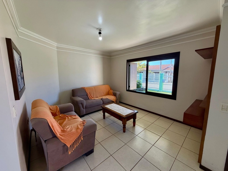CASA MOBILIADA EM XANGRI-LÁ COM 03 DORMITÓRIOS: 12ª foto da galeria de imagens do imóvel