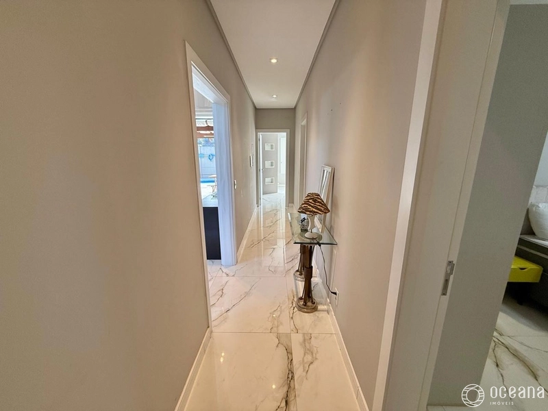 CASA COM 04 SUÍTES EM CONDOMÍNIO FECHADO: 5ª foto da galeria de imagens do imóvel