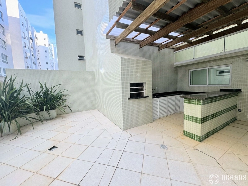AMPLO APARTAMENTO DE 03 DORMITÓRIOS COM SACADA DE FRENTE E VISTA MAR: 10ª foto da galeria de imagens do imóvel