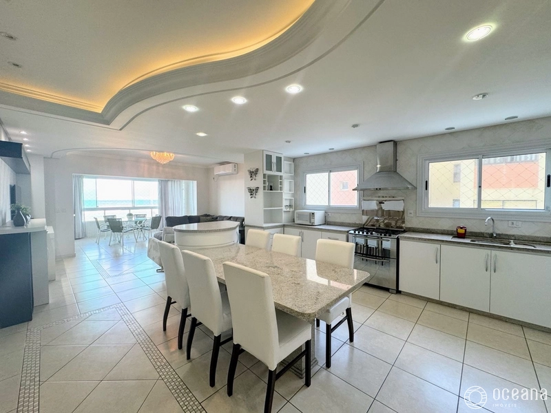 AMPLO APARTAMENTO DE 03 DORMITÓRIOS COM SACADA DE FRENTE E VISTA MAR: 25ª foto da galeria de imagens do imóvel