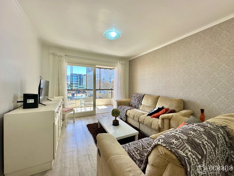 APARTAMENTO COM SACADA DE FRENTE JUNTO AO MAR NO CORAÇÃO DA CIDADE!: 16ª foto da galeria de imagens do imóvel