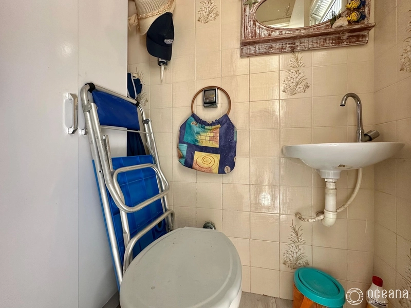 APARTAMENTO COM SACADA DE FRENTE JUNTO AO MAR NO CORAÇÃO DA CIDADE!: 12ª foto da galeria de imagens do imóvel