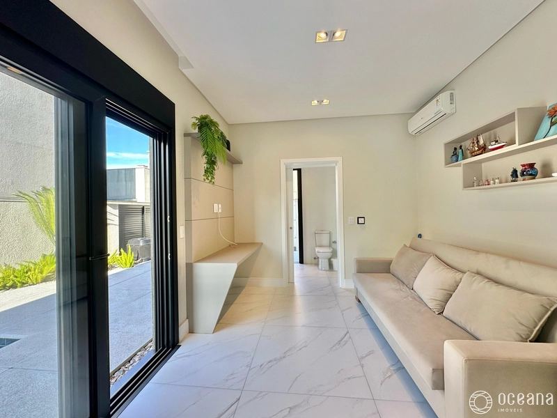 LINDA CASA EM CONDOMINIO FECHADO EM XANGRI-LÁ: 19ª foto da galeria de imagens do imóvel