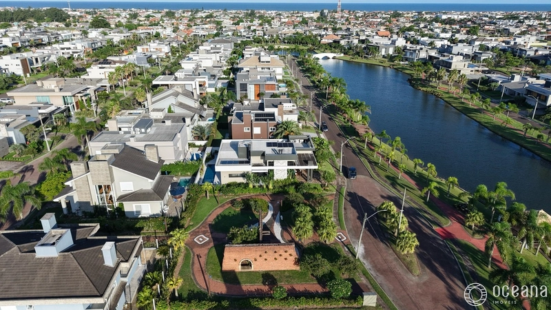 LINDA CASA EM CONDOMINIO FECHADO EM XANGRI-LÁ: 28ª foto da galeria de imagens do imóvel