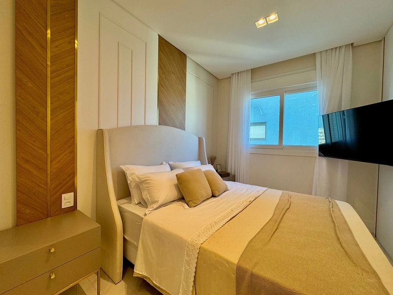 APARTAMENTO 03 DORMITÓRIOS, SACADA DE FRENTE VISTA MAR!: 6ª foto da galeria de imagens do imóvel