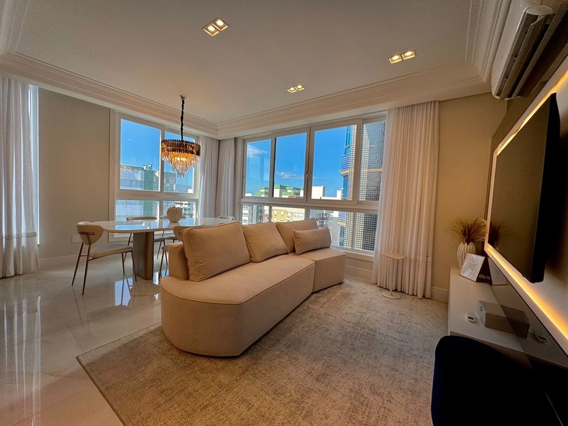 APARTAMENTO 03 DORMITÓRIOS, SACADA DE FRENTE VISTA MAR!: 14ª foto da galeria de imagens do imóvel