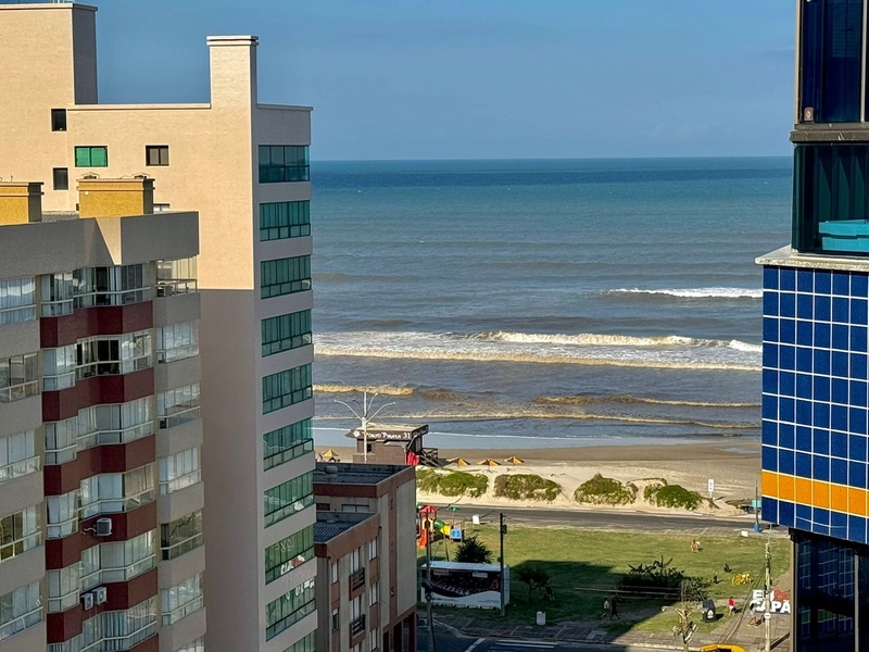 APARTAMENTO 03 DORMITÓRIOS, SACADA DE FRENTE VISTA MAR!: 1ª foto da galeria de imagens do imóvel