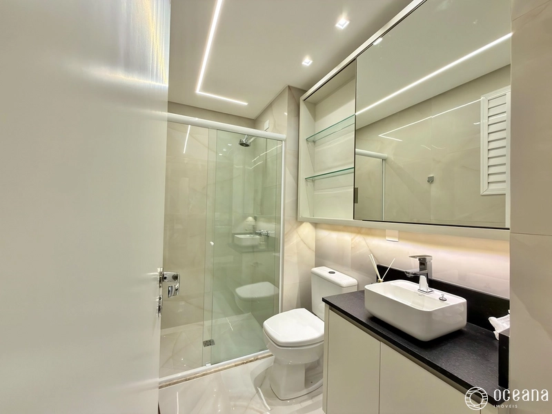 APARTAMENTO BEIRA-MAR À VENDA EM CAPÃO DA CANOA! 4 DORMITÓRIOS • 199 M² • 2 VAGAS: 30ª foto da galeria de imagens do imóvel