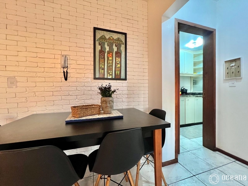 APARTAMENTO MOBILIADO DE 01 DORMITÓRIO COM SACADA SEPARADA: 8ª foto da galeria de imagens do imóvel
