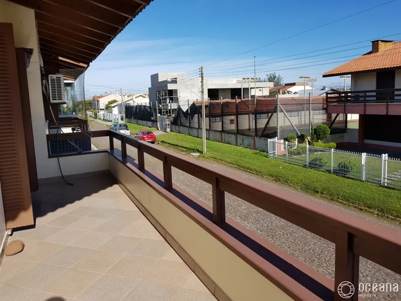 Duplex finamente mobiliado e decorado em Xangri-lá!: 2ª foto da galeria de imagens do imóvel