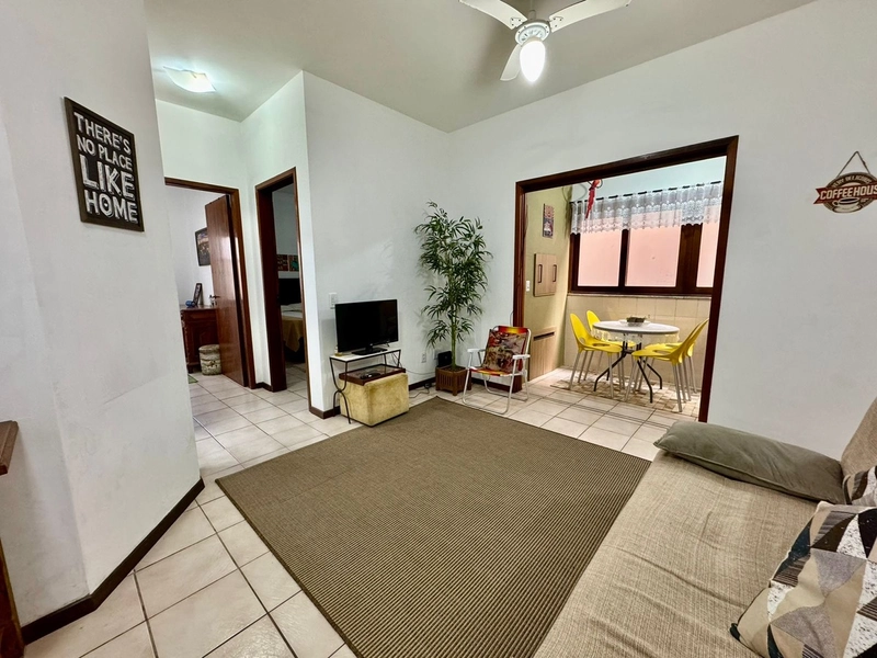 APARTAMENTO DE 02 DORMITÓRIOS COM TERRAÇO EM TORNO - SEM VAGA: 11ª foto da galeria de imagens do imóvel