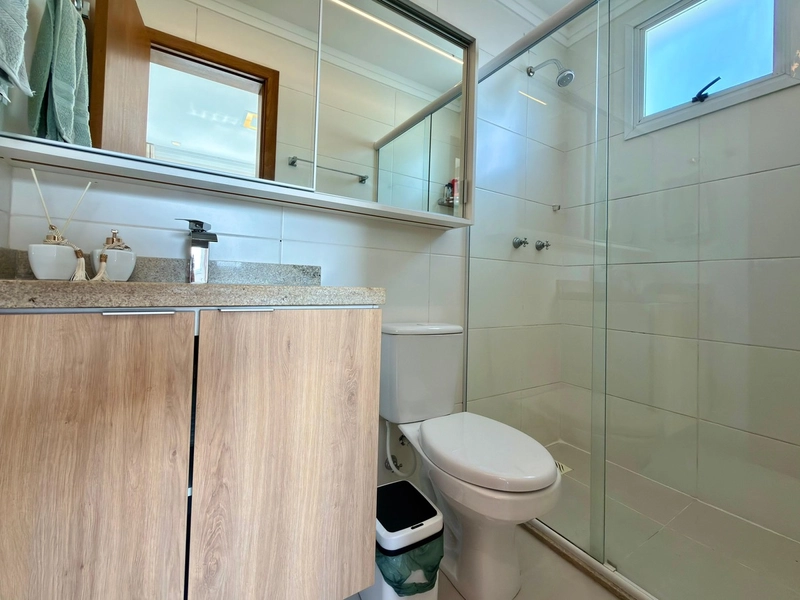 APARTAMENTO À VENDA EM CAPÃO DA CANOA, JUNTO A PRAÇA!: 3ª foto da galeria de imagens do imóvel