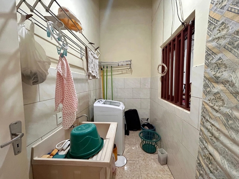 CASA COMPOSTA POR 02 DORMITÓRIOS NO BAIRRO JARDIM BEIRA MAR: 6ª foto da galeria de imagens do imóvel