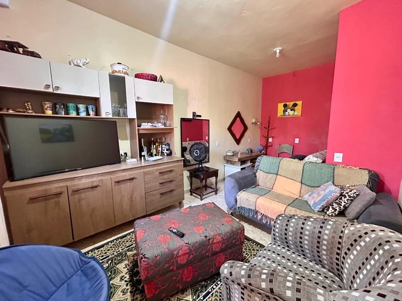 CASA COMPOSTA POR 02 DORMITÓRIOS NO BAIRRO JARDIM BEIRA MAR: 4ª foto da galeria de imagens do imóvel