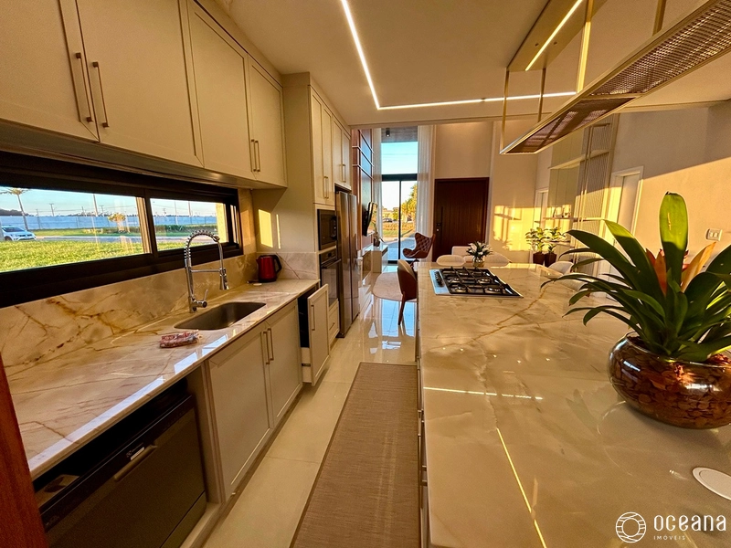 CASA EM BAIRRO PLANEJADO COMPOSTA POR 03 SUÍTES DE R$1.900.000,00 POR R$1.500.000,00: 11ª foto da galeria de imagens do imóvel