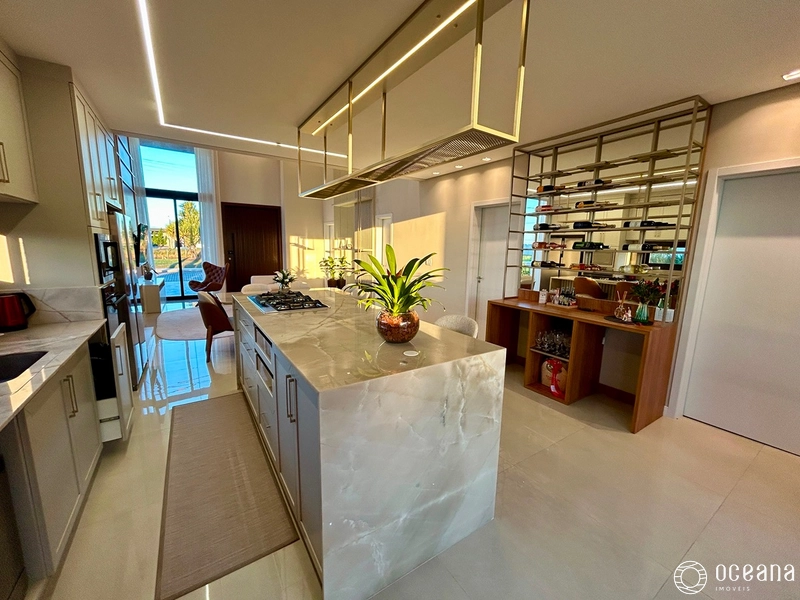 CASA EM BAIRRO PLANEJADO COMPOSTA POR 03 SUÍTES DE R$1.900.000,00 POR R$1.500.000,00: 7ª foto da galeria de imagens do imóvel