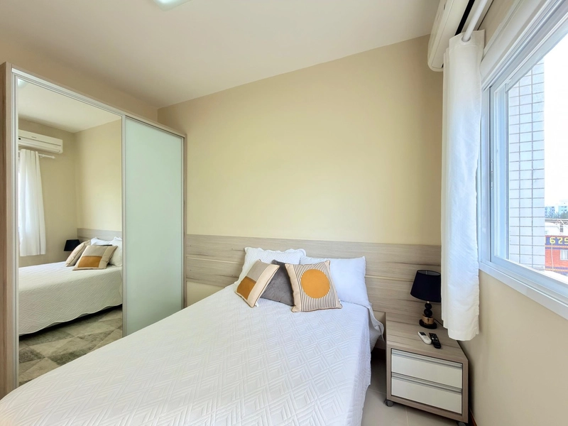 AMPLO APARTAMENTO DE 02 DORMITÓRIOS MOBILIADO E DECORADO!: 5ª foto da galeria de imagens do imóvel