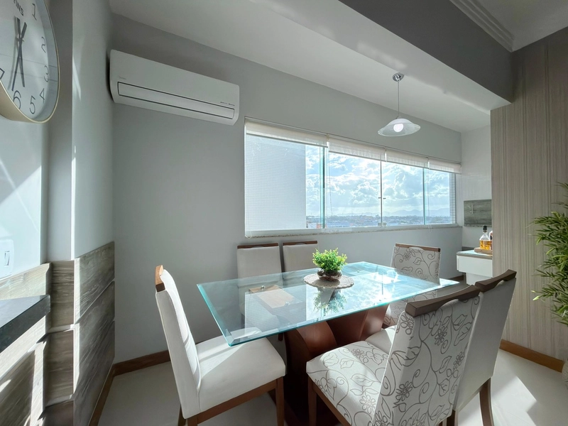 AMPLO APARTAMENTO DE 02 DORMITÓRIOS MOBILIADO E DECORADO!: 6ª foto da galeria de imagens do imóvel
