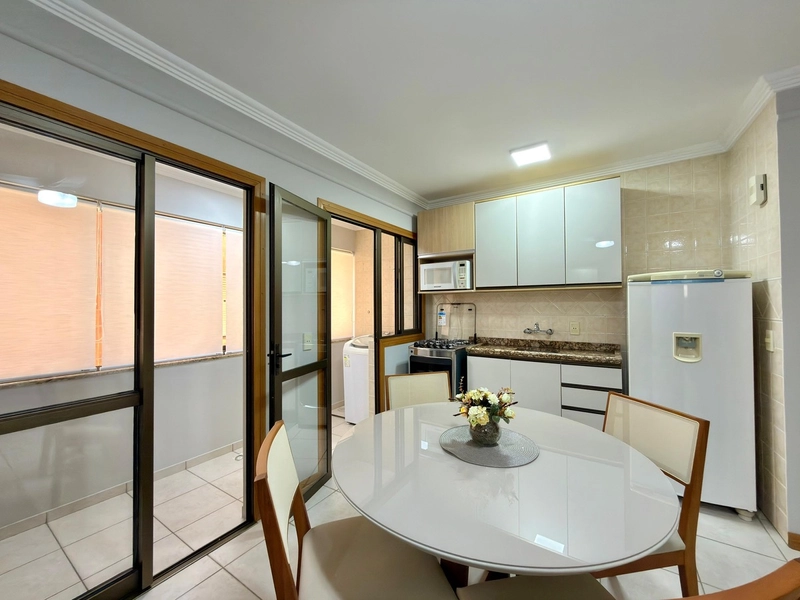 50 MESES PARA PAGAR- APARTAMENTO A VENDA NA AVENIDA POTI: 3ª foto da galeria de imagens do imóvel
