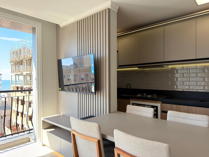APARTAMENTO COM SACADA DE FRENTE E VISTA PARA O MAR: 13ª foto da galeria de imagens do imóvel