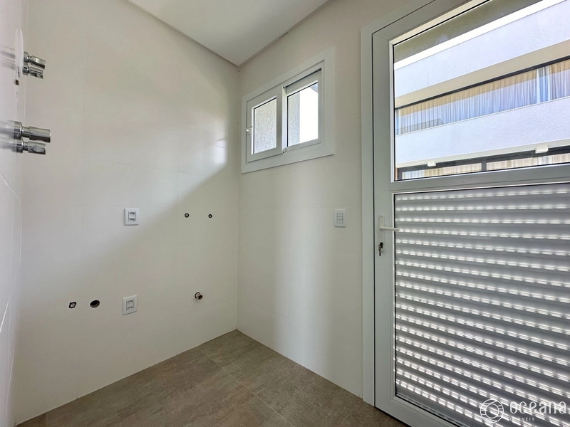 CASA EM CONDOMÍNIO FECHADO EM CAPÃO DA CANOA COM 04 SUÍTES: 3ª foto da galeria de imagens do imóvel