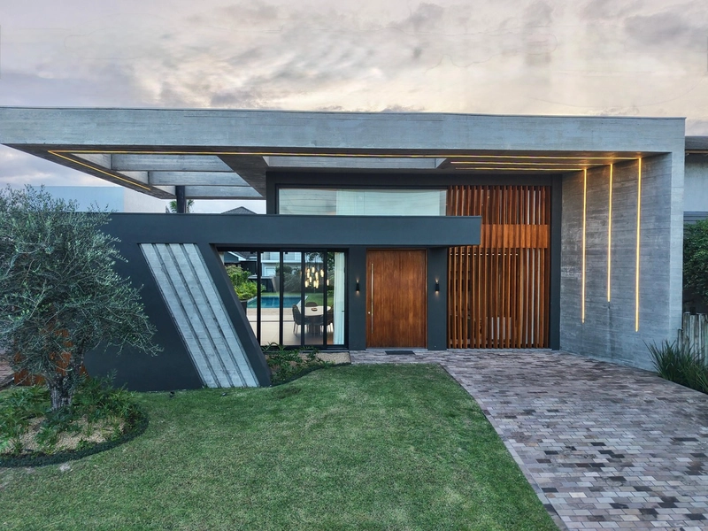 EXCELENTE CASA COM 04 SUÍTES EM CONDOMÍNIO FECHADO!: 24ª foto da galeria de imagens do imóvel