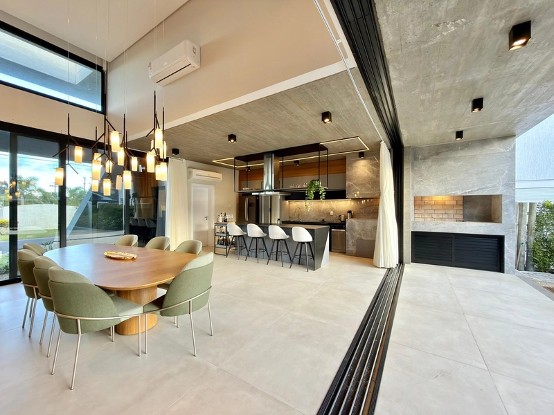EXCELENTE CASA COM 04 SUÍTES EM CONDOMÍNIO FECHADO!: 28ª foto da galeria de imagens do imóvel