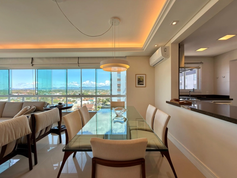 APARTAMENTO À VENDA COM VISTA ETERNA PARA O MAR: 14ª foto da galeria de imagens do imóvel