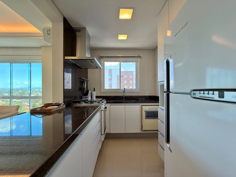 APARTAMENTO À VENDA COM VISTA ETERNA PARA O MAR: 17ª foto da galeria de imagens do imóvel
