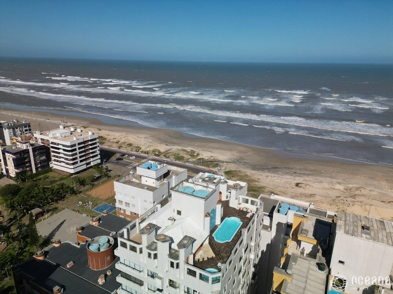 VENDO APARTAMENTO COM INFRA E VISTA PADA O MAR, JUNTO A PRAÇA DO FAROL: 1ª foto da galeria de imagens do imóvel