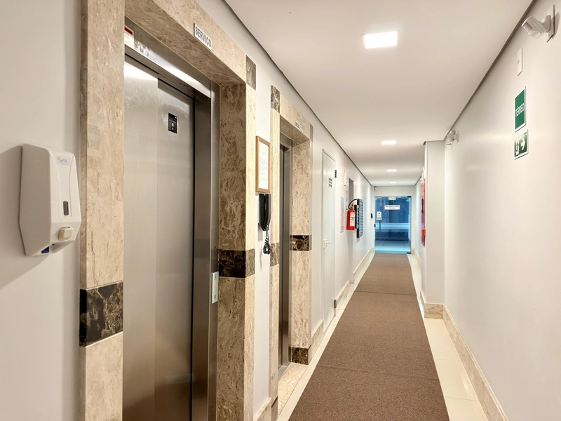 AMPLO APARTAMENTO PERTINHO DO MAR!: 4ª foto da galeria de imagens do imóvel