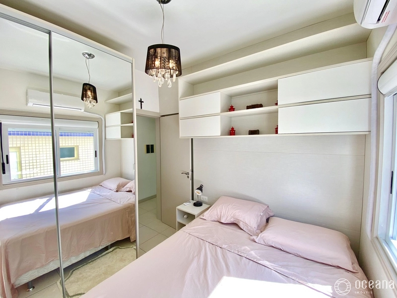 APARTAMENTO COM SACADA DE FRENTE E VISTA ETERNA PARA O MAR!: 17ª foto da galeria de imagens do imóvel