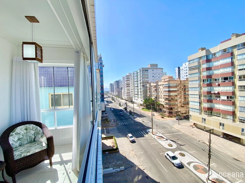 APARTAMENTO COM SACADA DE FRENTE E VISTA ETERNA PARA O MAR!: 15ª foto da galeria de imagens do imóvel