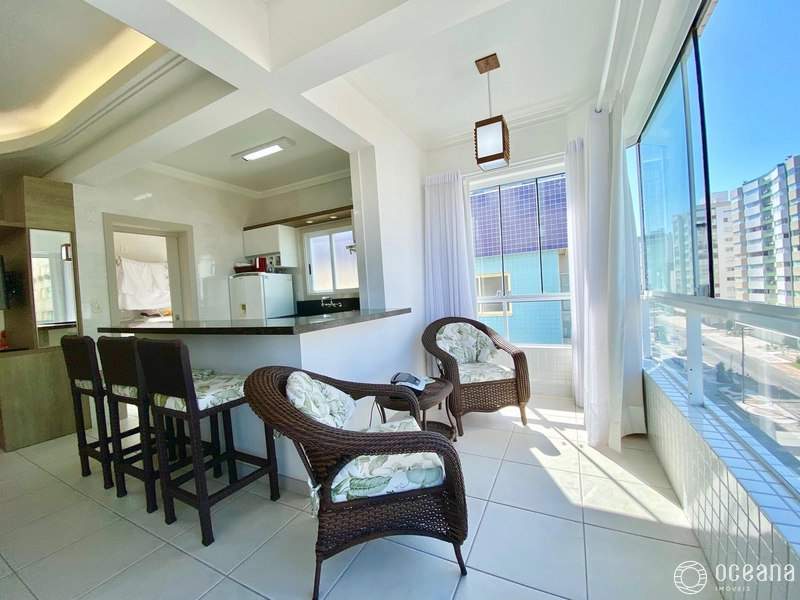 APARTAMENTO COM SACADA DE FRENTE E VISTA ETERNA PARA O MAR!: 12ª foto da galeria de imagens do imóvel