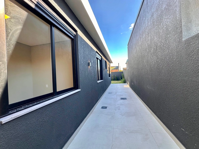 CASA NA ZONA NOVA EM CAPÃO DA CANOA EM 60x PARA PAGAR: 1ª foto da galeria de imagens do imóvel