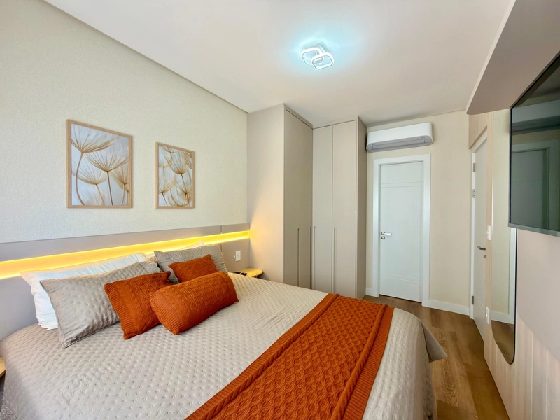 APARTAMENTO À VENDA MOBILIADO E DECORADO,  LESTE/NORTE, VISTA MAR!: 9ª foto da galeria de imagens do imóvel