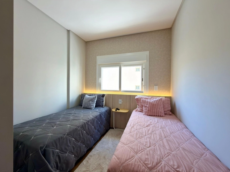 APARTAMENTO À VENDA MOBILIADO E DECORADO,  LESTE/NORTE, VISTA MAR!: 4ª foto da galeria de imagens do imóvel