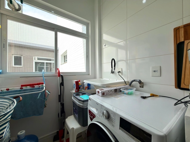 APARTAMENTO MOBILIADO DE 02 DORM EM EDIFÍCIO COM PISCINA!: 8ª foto da galeria de imagens do imóvel