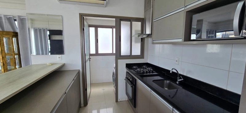 APARTAMENTO DOIS DORMITÓRIOS PRÓXIMO AO MAR: 4ª foto da galeria de imagens do imóvel