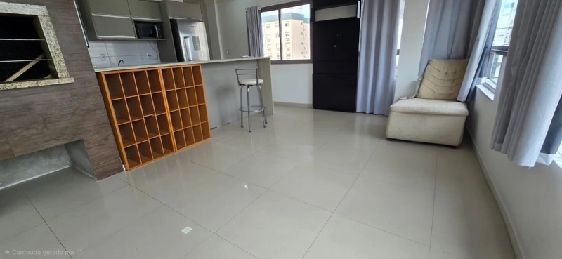 APARTAMENTO DOIS DORMITÓRIOS PRÓXIMO AO MAR: 2ª foto da galeria de imagens do imóvel