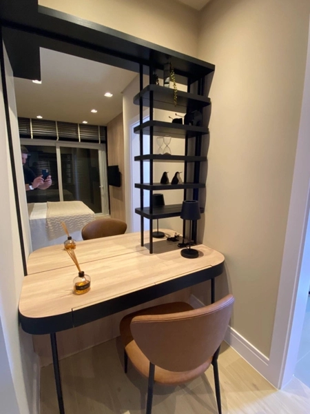 EXCELENTE OPORTUNIDADE MOBILIADA E DECORADA EM CONDOMÍNIO FECHADO: 3ª foto da galeria de imagens do imóvel