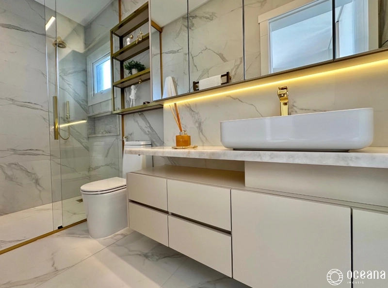 APARTAMENTO À VENDA COM VISTA FANTÁSTICA PARA O MAR!: 2ª foto da galeria de imagens do imóvel