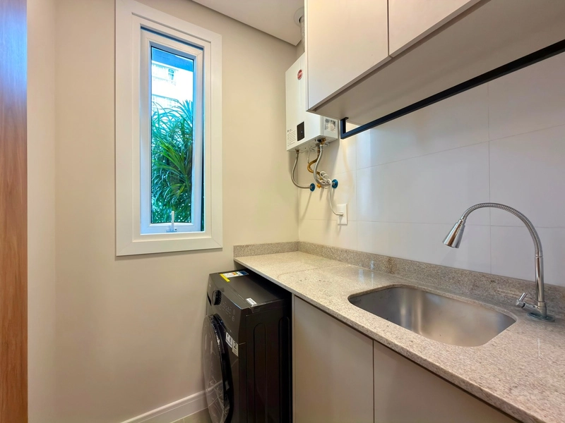 APARTAMENTO FINAMENTE MOBILIADO E DECORADO COM 02 SUÍTES!: 6ª foto da galeria de imagens do imóvel