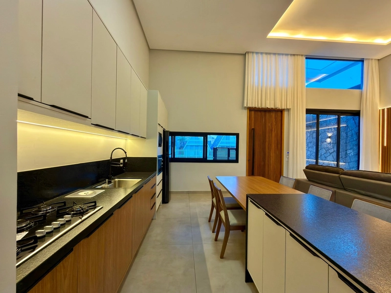 CASA COMPOSTA POR 03 SUÍTES NO JARDIM BEIRA MAR: 11ª foto da galeria de imagens do imóvel