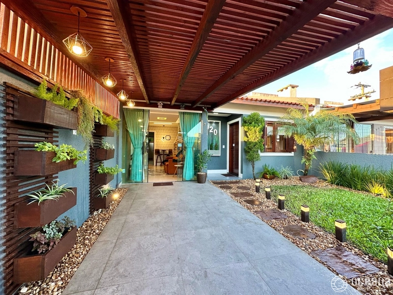 Casa 2 Dormitorios Mobiliado e Decorado no Guarani em Capao da Canoa: 13ª foto da galeria de imagens do imóvel