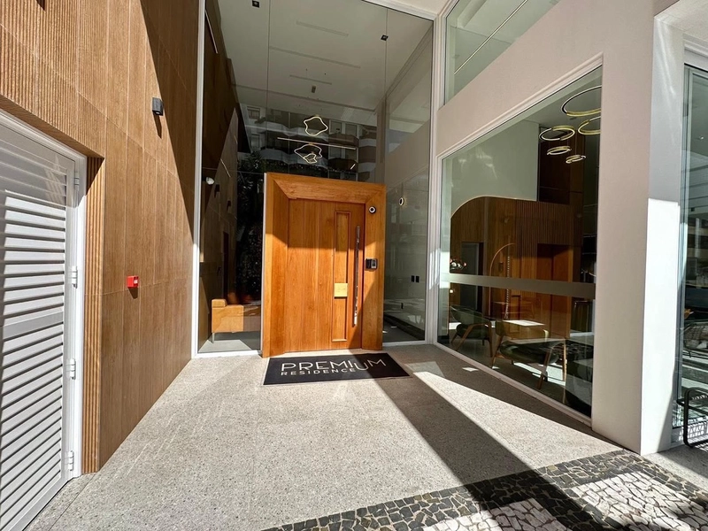 APARTAMENTO COM INFRA ESPETACULAR AMPLO E COM DUAS VAGAS DE GARAGEM!: 3ª foto da galeria de imagens do imóvel