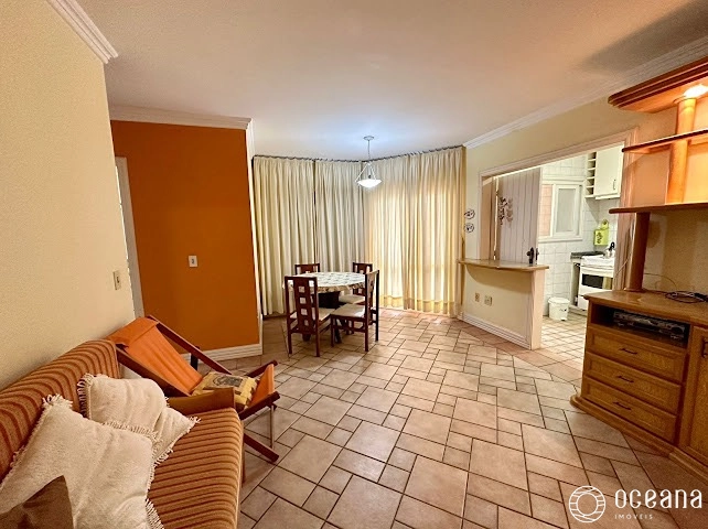APARTAMENTO DE 02 DORMITÓRIOS MOBILIADO COM SACADA LATERAL!: 2ª foto da galeria de imagens do imóvel
