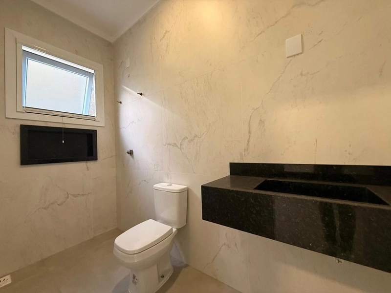 CASA COMPOSTA POR 03 SUÍTES INDEPENDENTES EM CONDOMÍNIO FECHADO!: 11ª foto da galeria de imagens do imóvel