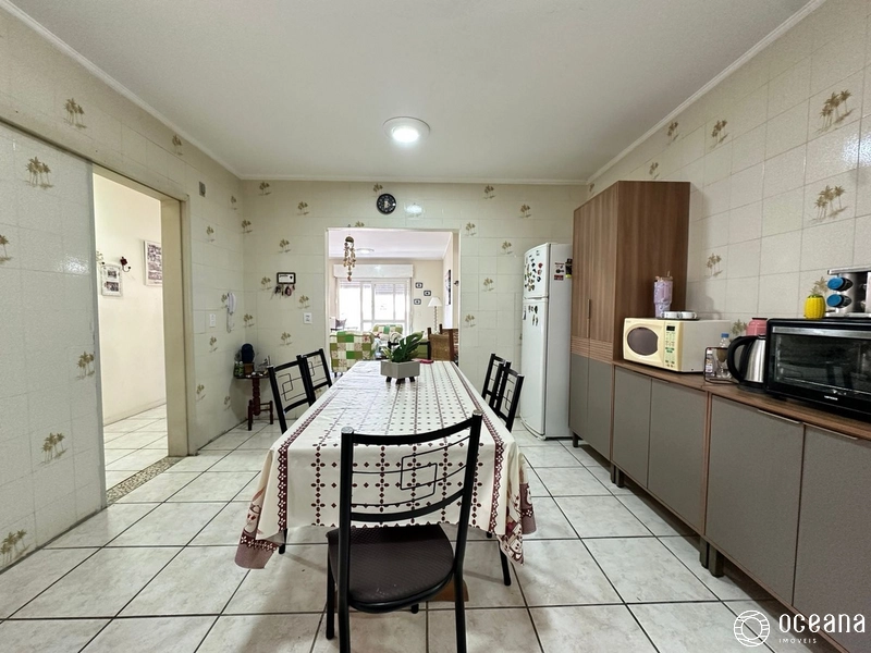 APARTAMENTO MOBILIADO DE 02 DORM + DEPENDÊNCIA NO CENTRO DE CAPÃO!: 5ª foto da galeria de imagens do imóvel