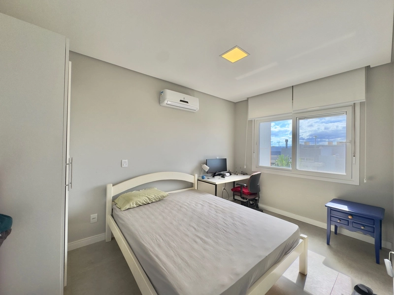 CASA EM COND. FECHADO COMPOSTA POR 05 SUÍTES - INFRA COMPLETA!: 7ª foto da galeria de imagens do imóvel